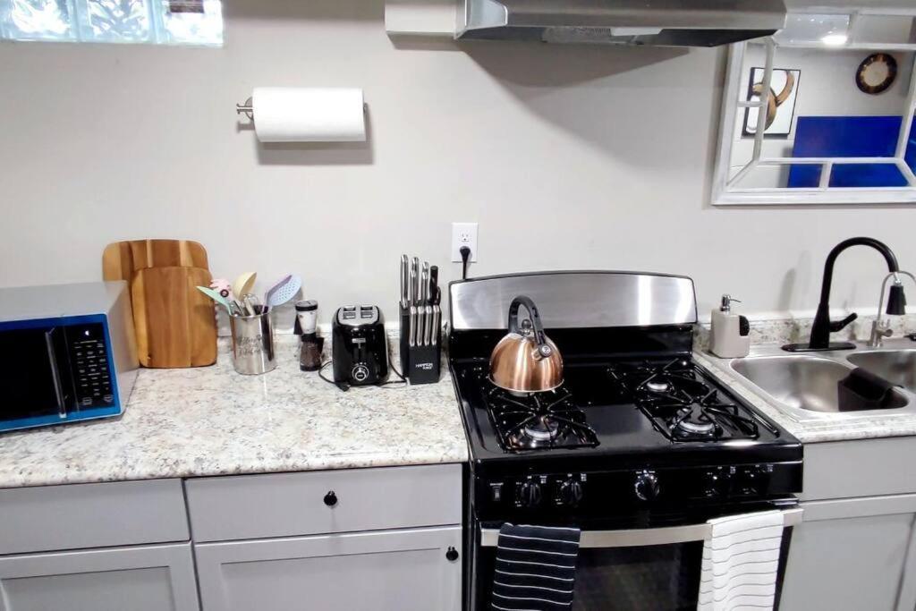 Spacious Suite Close To Downtown Indy/ King Bed Indianapolis Exteriér fotografie