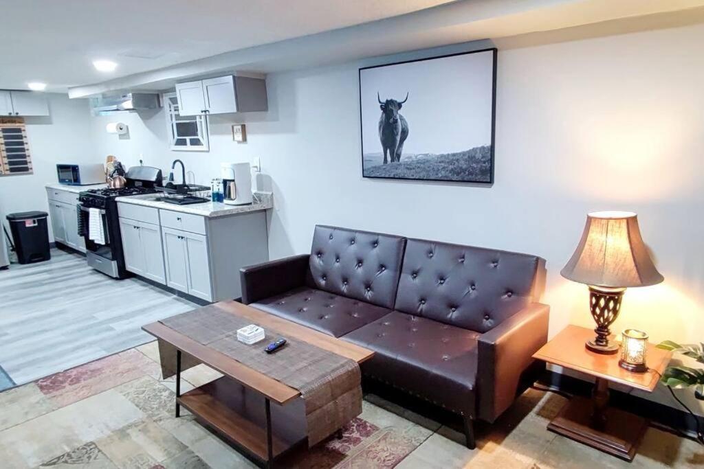 Spacious Suite Close To Downtown Indy/ King Bed Indianapolis Exteriér fotografie