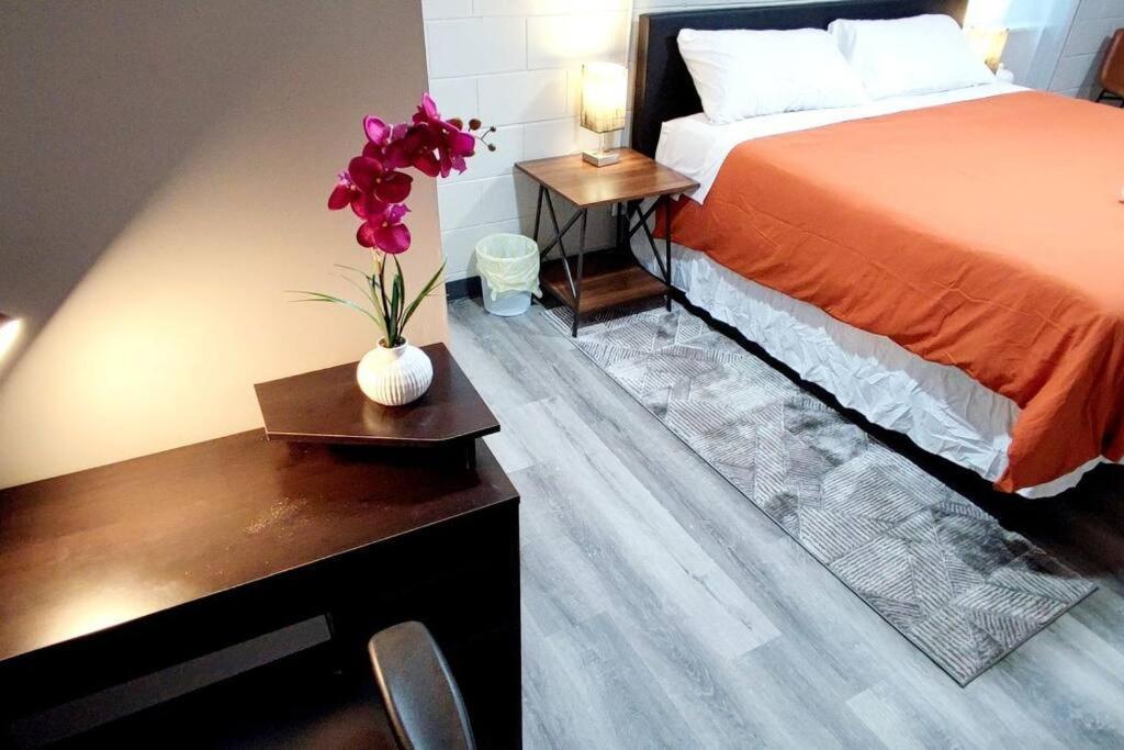 Spacious Suite Close To Downtown Indy/ King Bed Indianapolis Exteriér fotografie