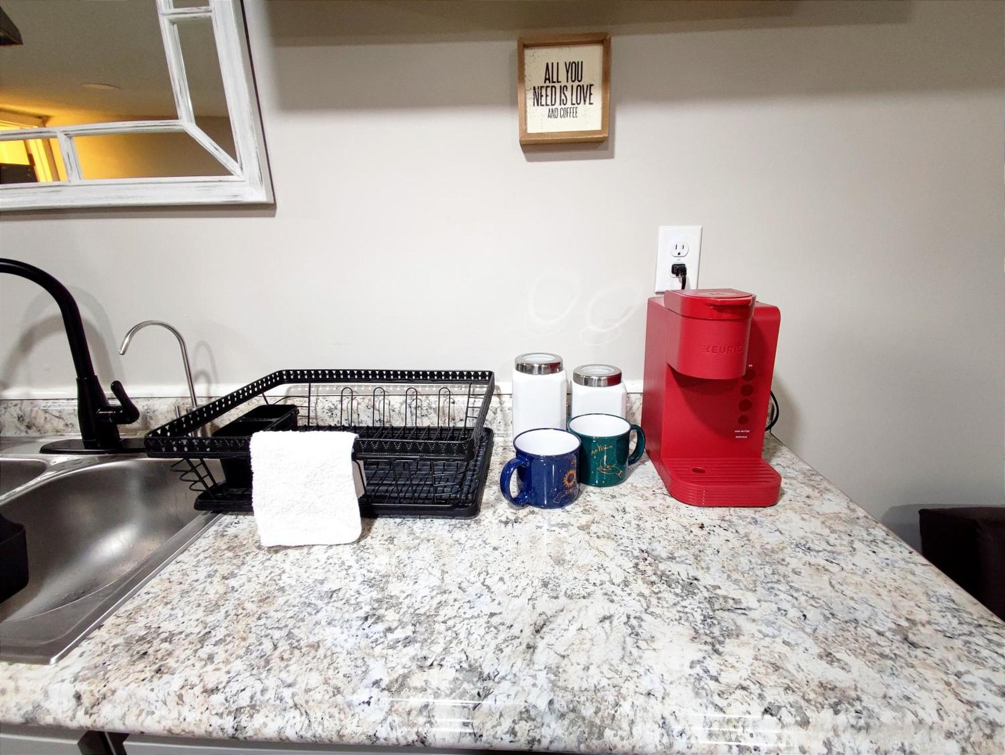 Spacious Suite Close To Downtown Indy/ King Bed Indianapolis Exteriér fotografie